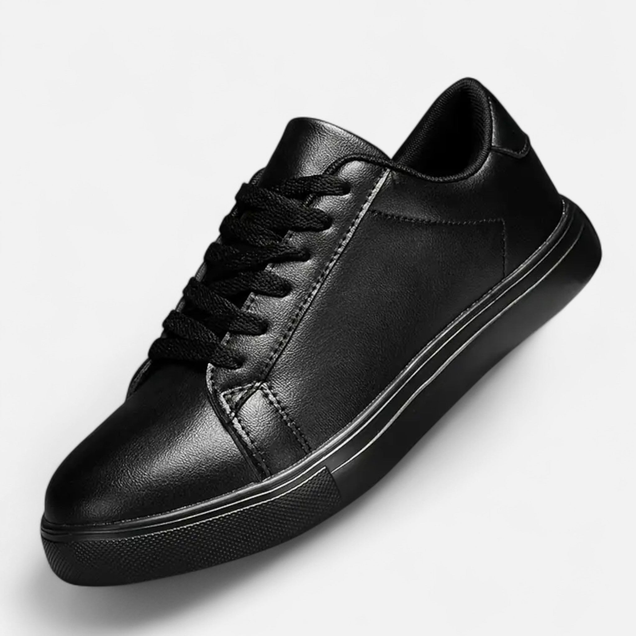 VELYXA | Men’s Low-Top Sneakers with Durable Sole
