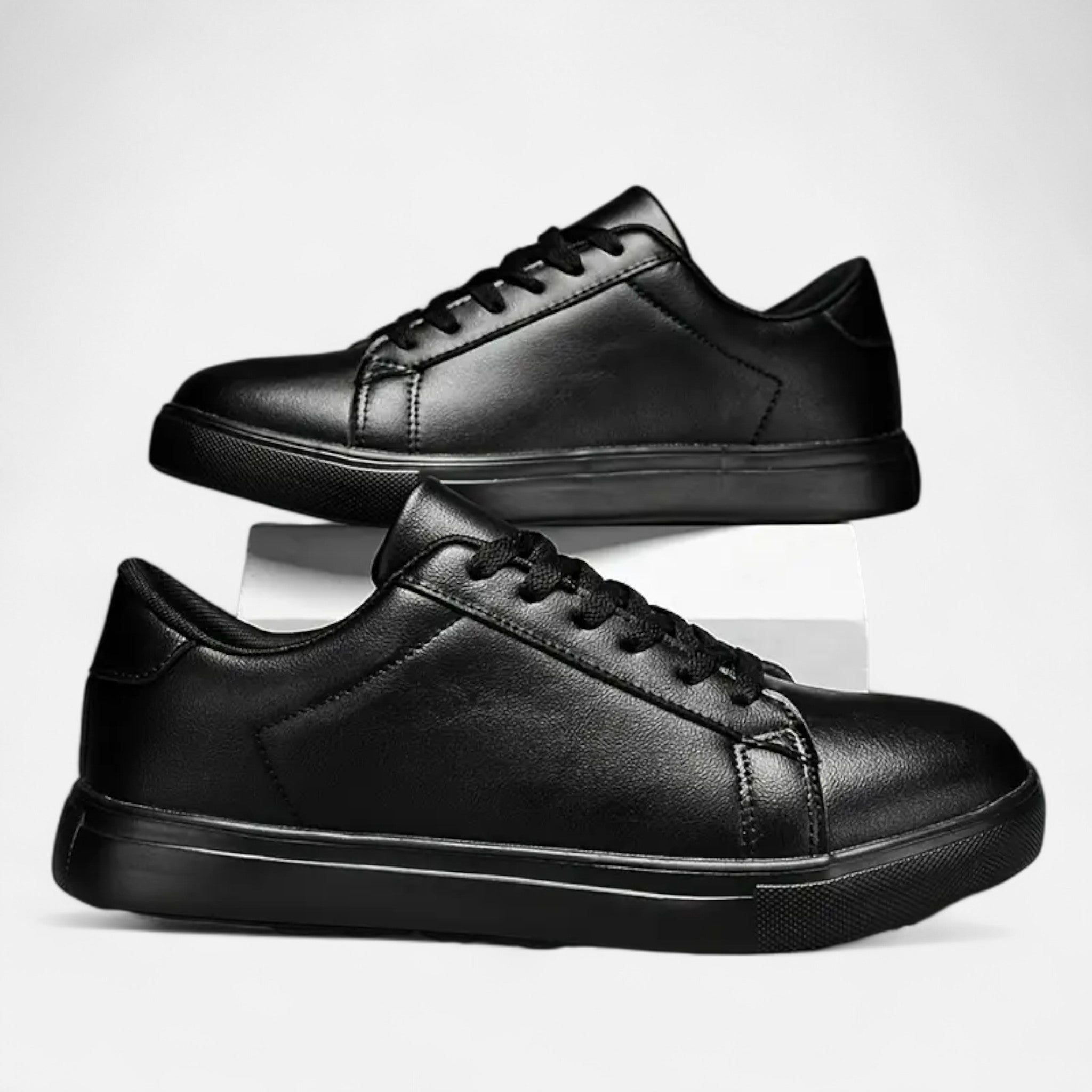 VELYXA | Men’s Low-Top Sneakers with Durable Sole